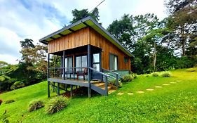 Reventazon River Mountain Lodge